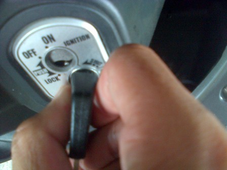 Buat Kunci motor cadangan