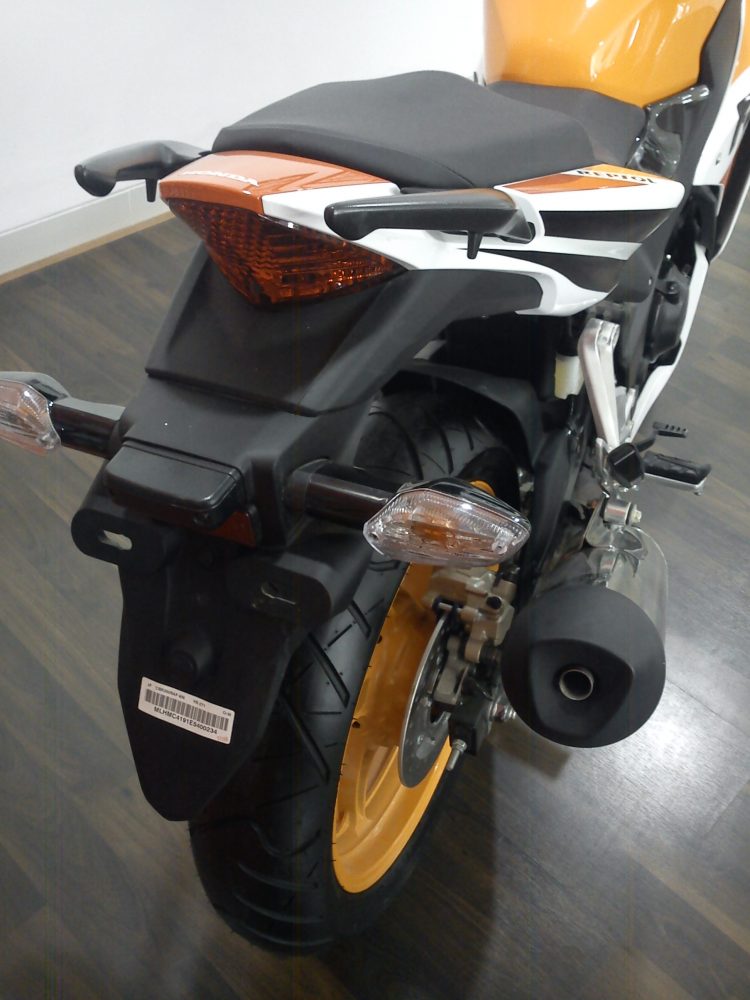 cbr belakang2