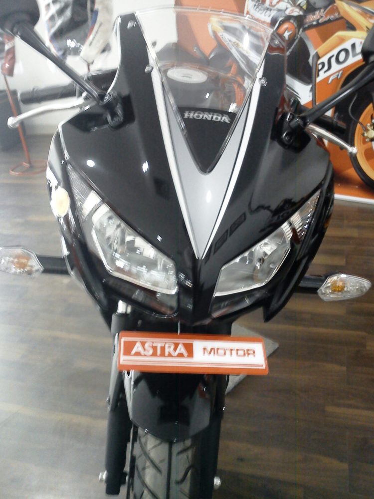 cbr depan1