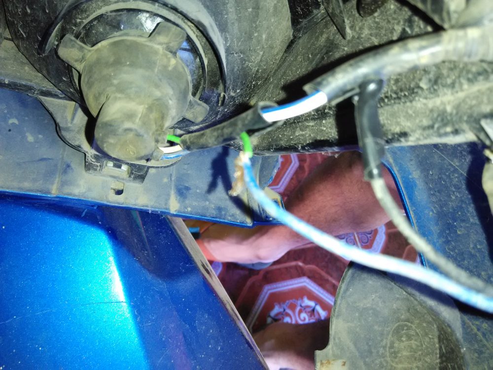 DIY Tambah Saklar Lampu  Depan Beat  FI  RODA 2 