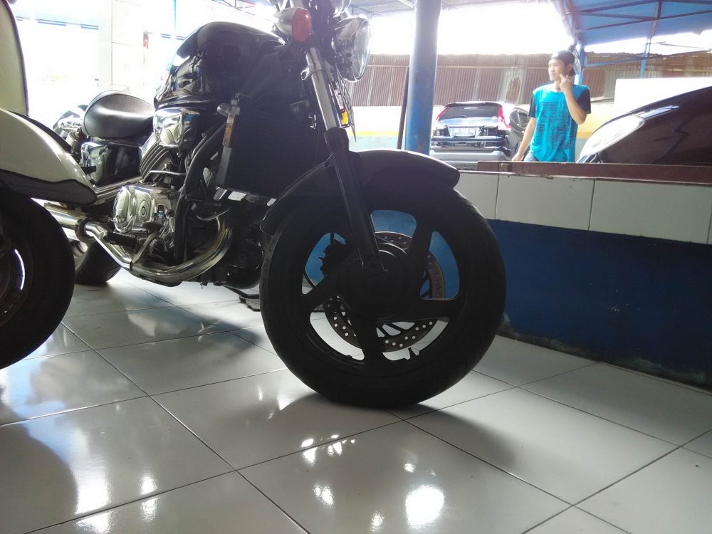 Bertemu Honda Magna VF 750 C Di Makassar Tanpa Modif Sudah Keren