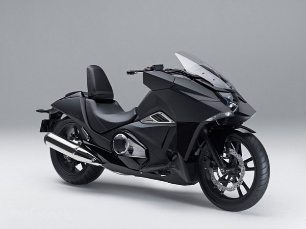 honda-nm4-vultus-01_600x0w