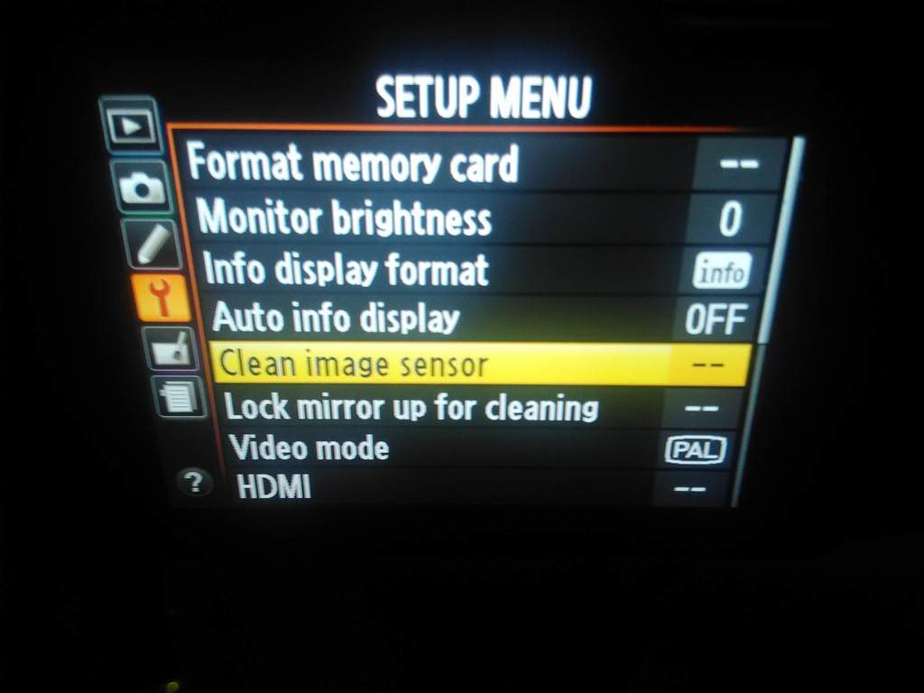 membersihkan sensor kamera dslr