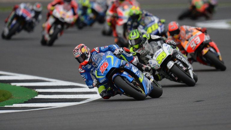 maverick-vinales-silverstone_3779155