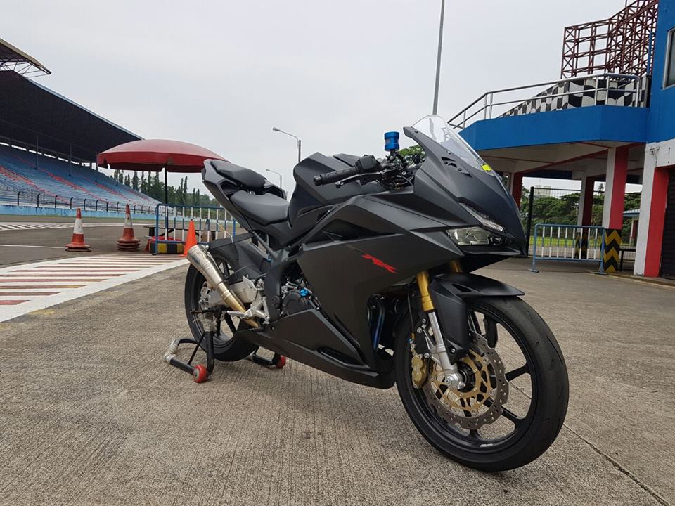 Modifikasi All New CBR250RR Oleh One3 Motoshop, Sangar 