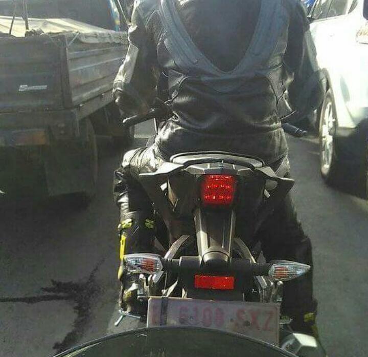 yzf-r15-facelift-2017