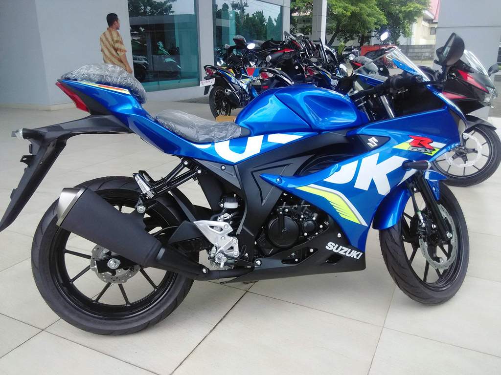 Inilah Harga dan Simulasi Kredit  Suzuki GSX  R 150  Untuk 