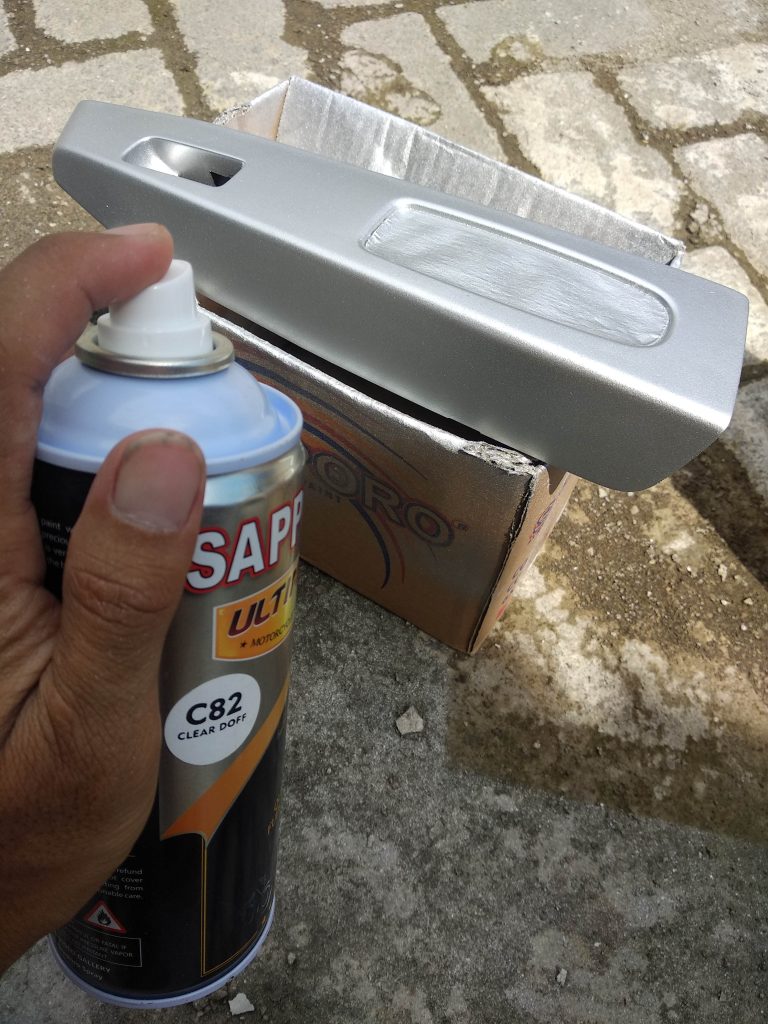 Mengecat Plastik Primer