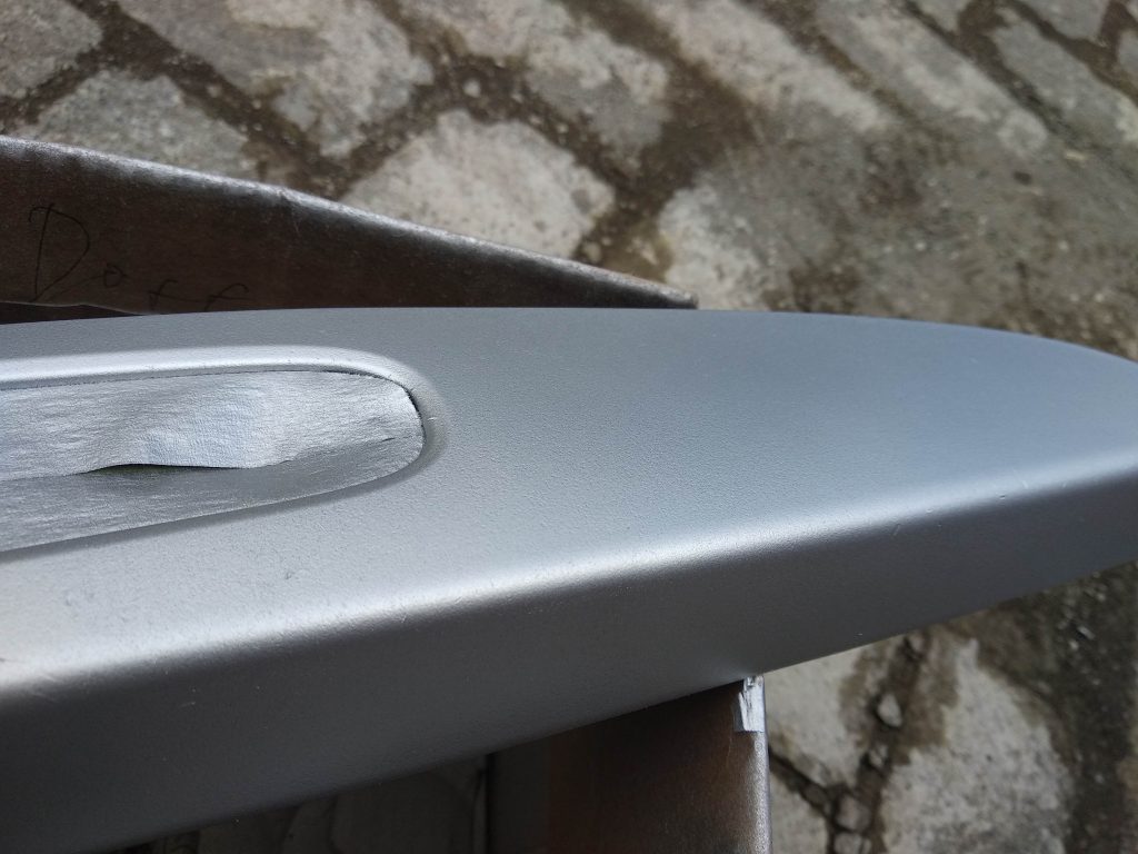 Mengecat Plastik Primer