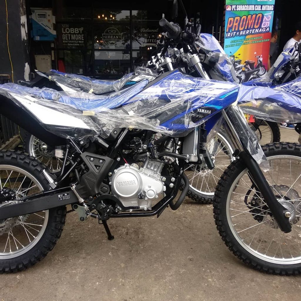 Suraco Yamaha Resmi Serahkan WR155R Perdana