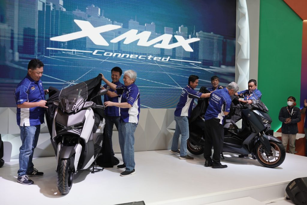 Yamaha XMAX Connected